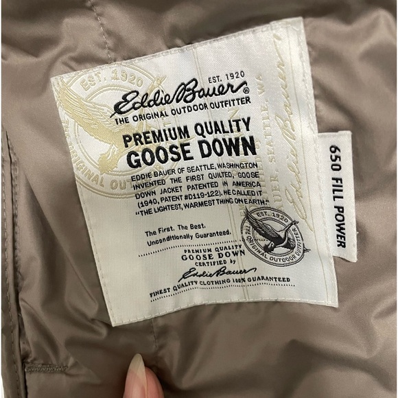 EDDIE BAUER- Neutral tone Quilted Goose Down chore Jacket size Small - Picture 3 of 4